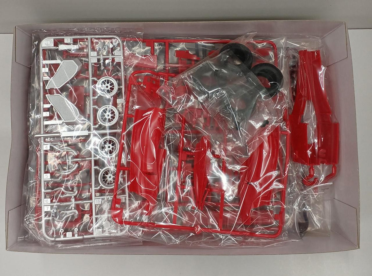 TAMIYA Ferrari F60 - Banzai Thrifting | BanzaiHobby