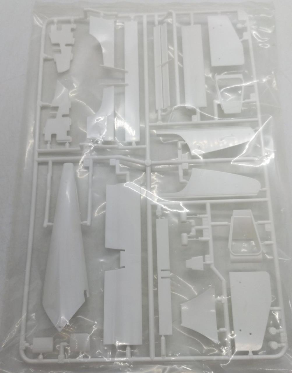 TAMIYA Plastic Model McLaren MP4/6 HONDA - Banzai Thrifting | BanzaiHobby