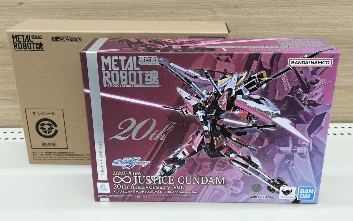 BANDAI Chogokin Infinite Justice Gundam