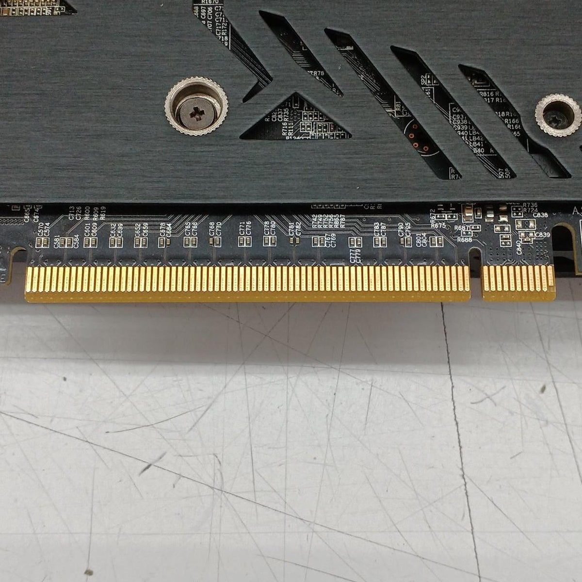 GIGABYTE Graphics Board: GEFORCE GTX960