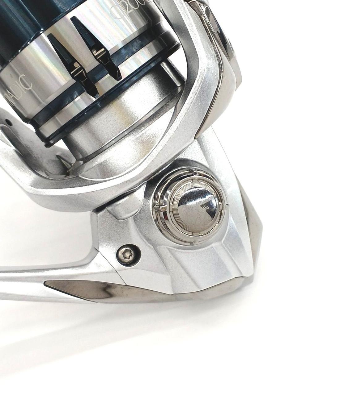 Shimano Fishing Stradic Fm Spinning Reel Silver C2000 HG