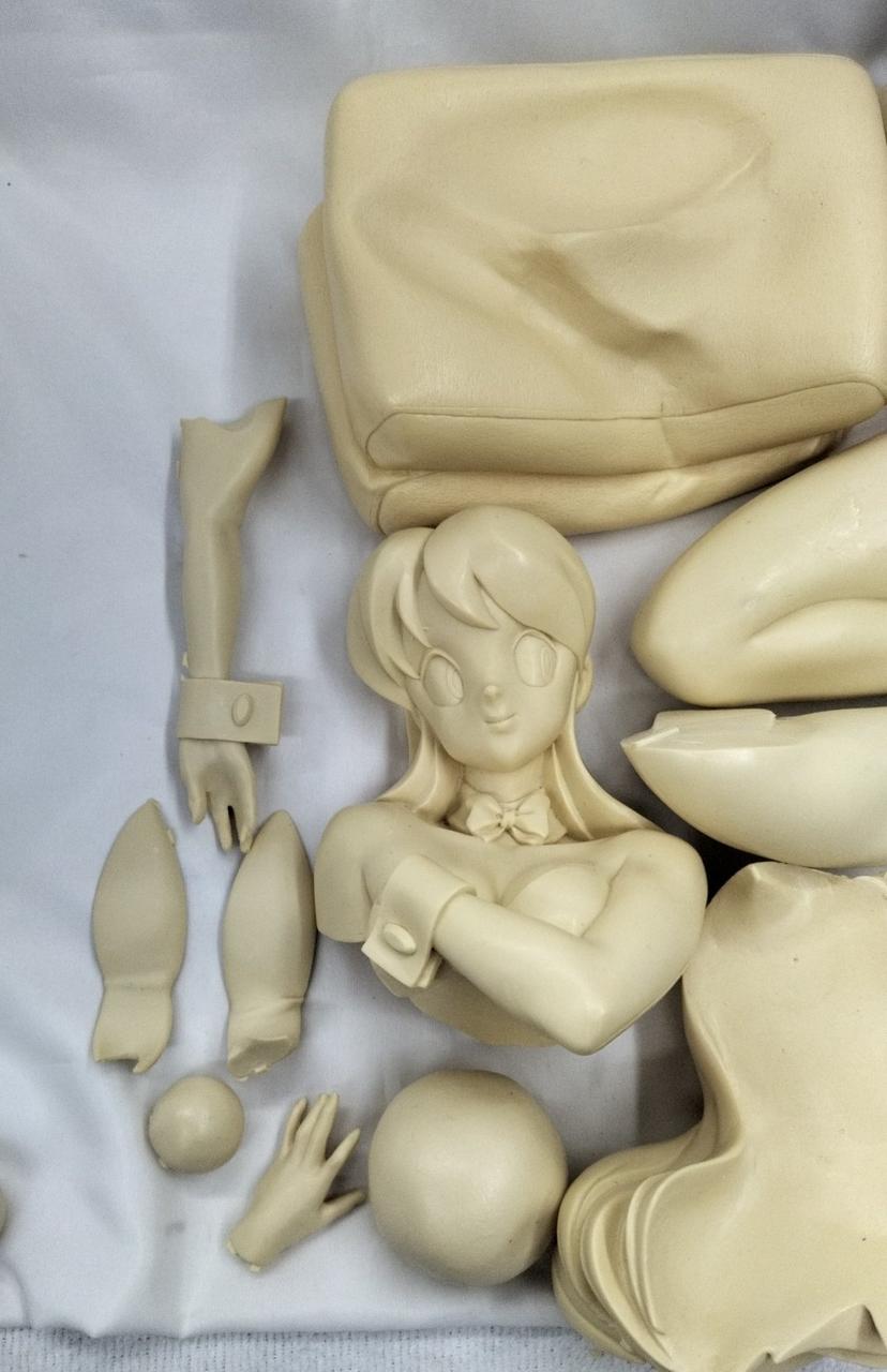 Musasiya Urusei Yatsura 1/4 Rum - Banzai Thrifting | BanzaiHobby