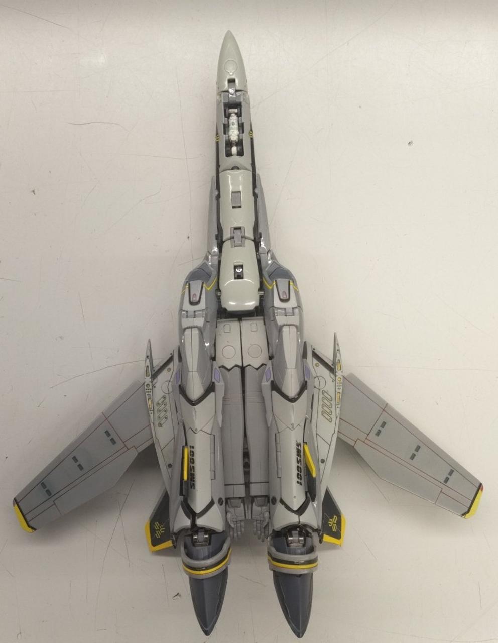 [JUNK] BANDAI DX Chogokin GF-47 VF-25S Armored Messiah Valkyrie Oz