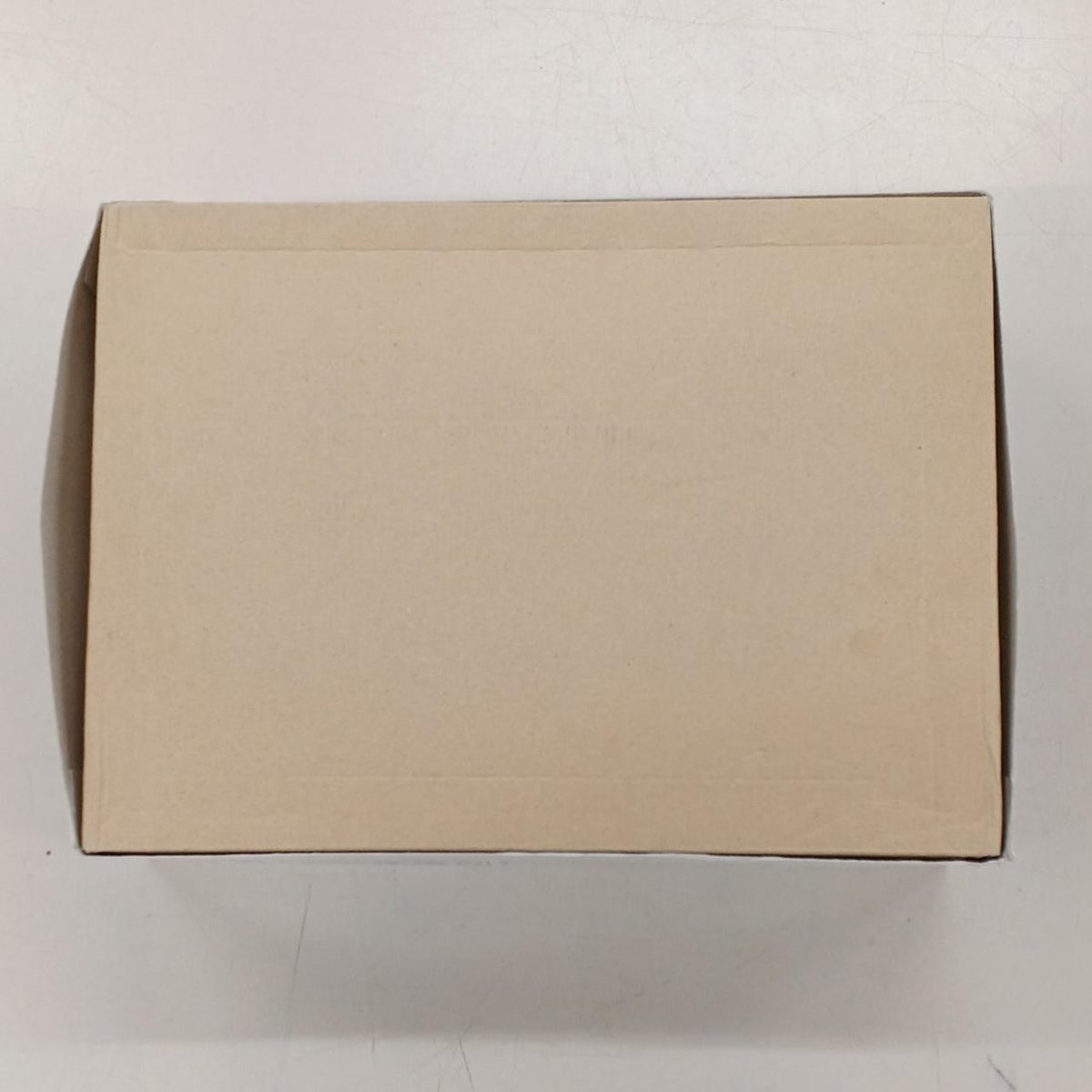 Aoshima Bunka Kyozai Co., Ltd. Opened and unassembled Mitsubishi Fuso Aero Queen I - Banzai Thrifting | BanzaiHobby