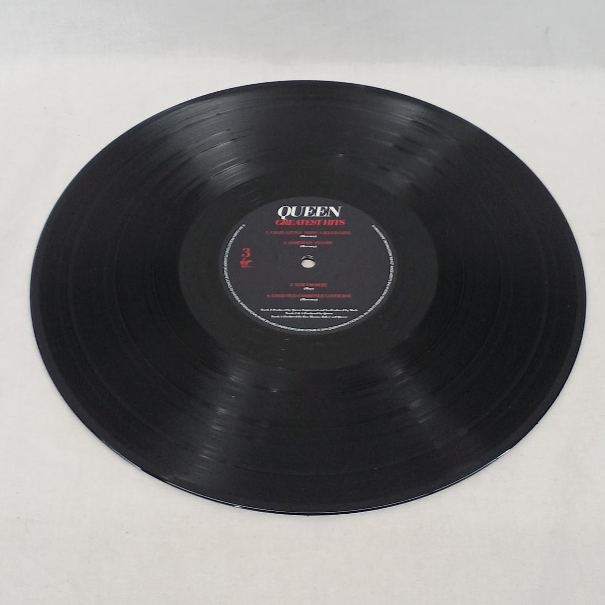 VIRGIN EMI RECORDS 2LP QUEEN GREATEST HITS 0602557048
