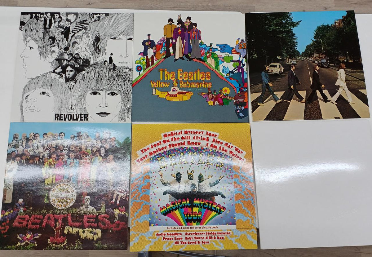 FAMOUS RECORD CLUB Western Music THE BEATLES LP'S COLLECTION