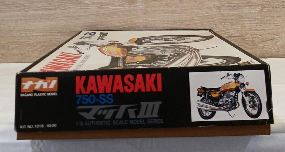 Nagano KAWASAKI 750-SS Mach III 1/8 - Banzai Thrifting | BanzaiHobby