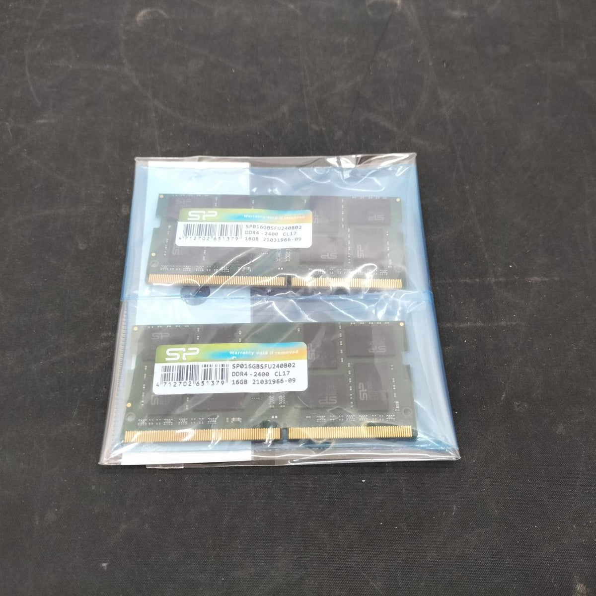SILICON POWER DDR4 Memory 32GB (16GB×2) SP016GBSFU240B02