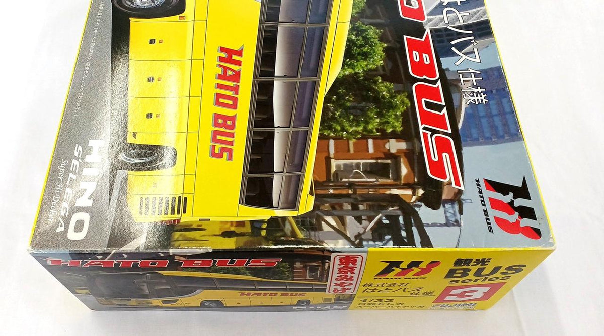 FUJIMI Plastic Model 1/32 Hino Selega SHD Hato Bus Edition - Banzai Thrifting | BanzaiHobby