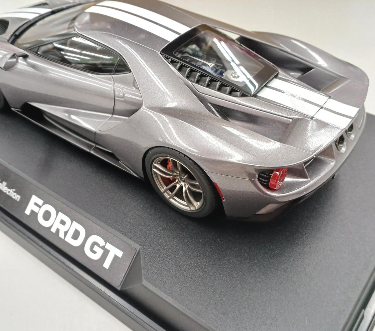 TAMIYA Masterwork Collection 1/24 FORD GT - Banzai Thrifting | BanzaiHobby