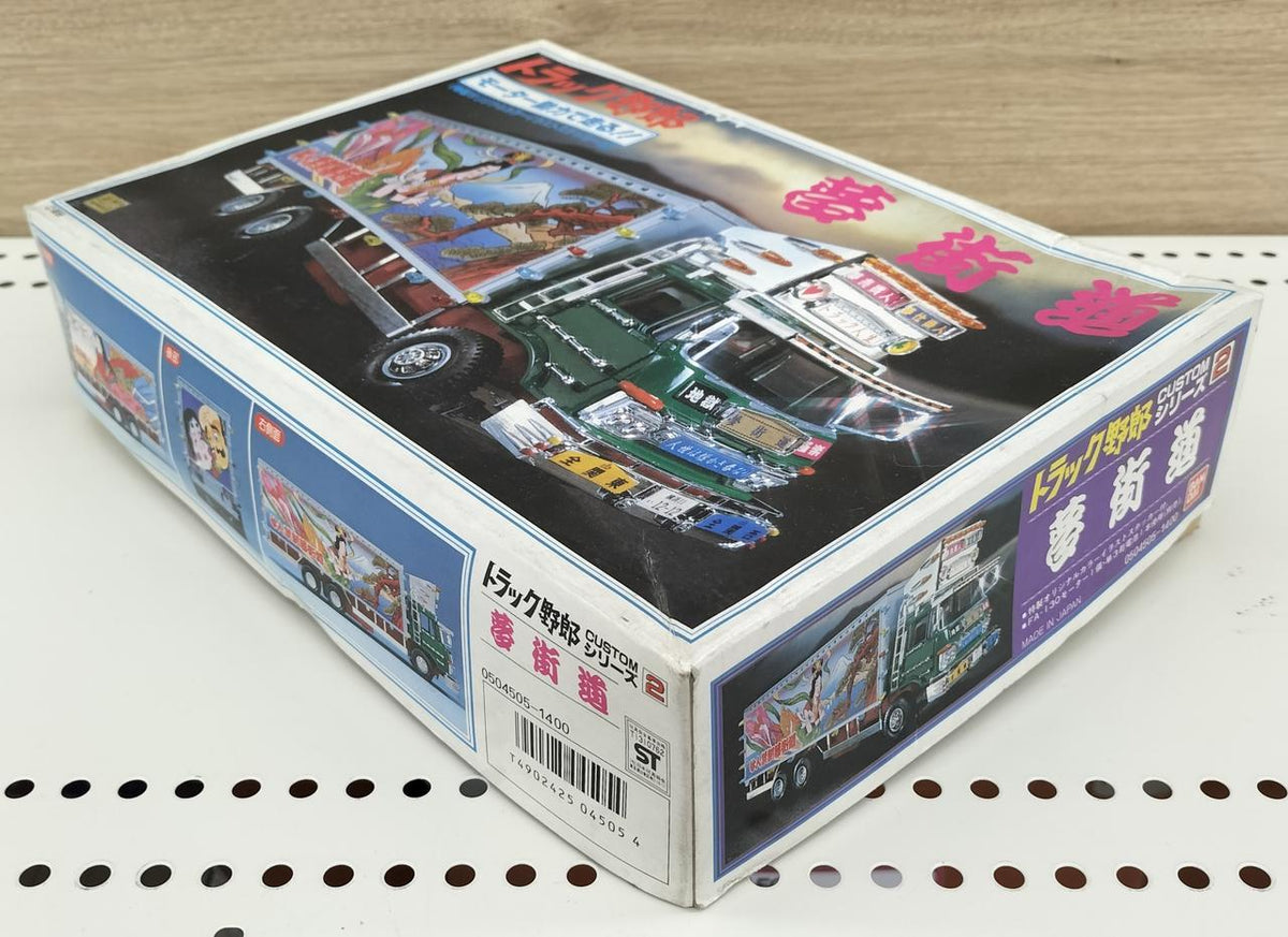 Bandai Plastic Model Truck Yarou Series 2 Yume Kaido - Banzai Thrifting | BanzaiHobby