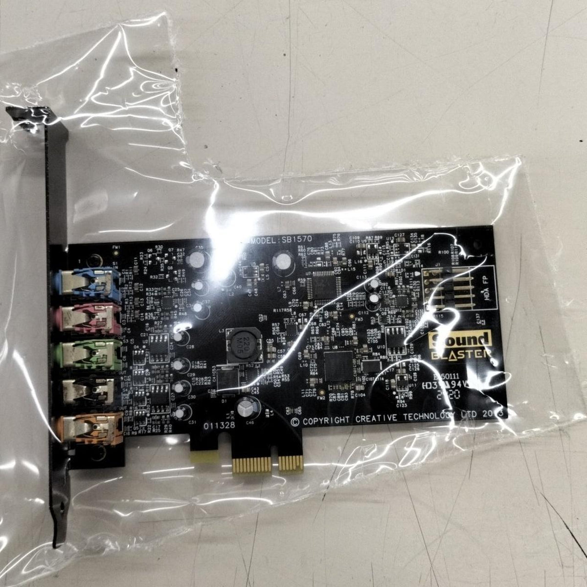 CREATIVE Sound Card: SB1570