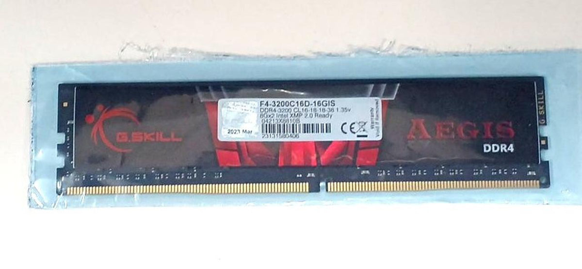 G.SKILL PC Memory F4-3200C16D-16GIS