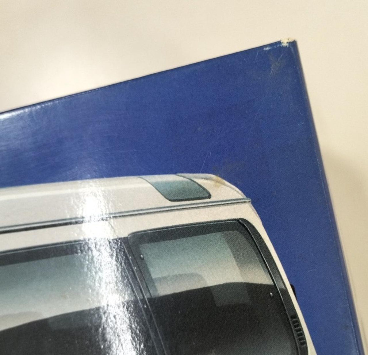 Aoshima [Unopened inner bag] Hiace Wagon - Banzai Thrifting | BanzaiHobby