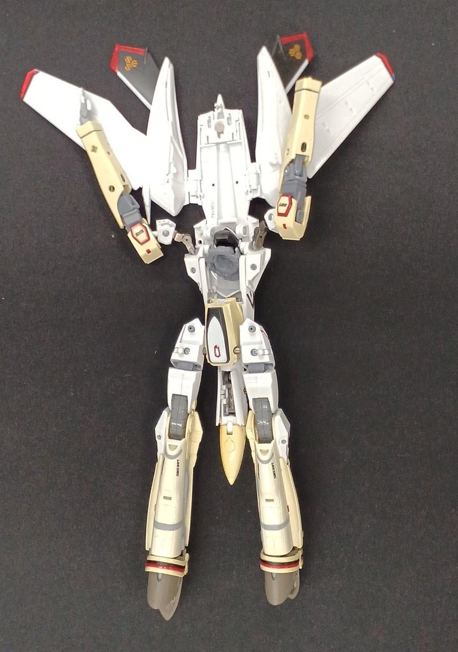 Bandai DX Chogokin GE-42 VF-25F Messiah Valkyrie Saotome Alto Unit