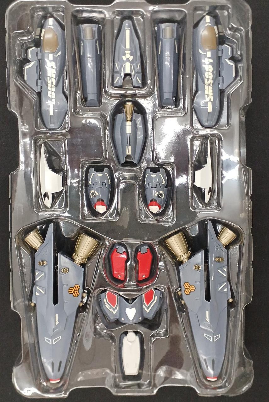 Bandai DX Chogokin GE-42 VF-25F Messiah Valkyrie Saotome Alto Unit