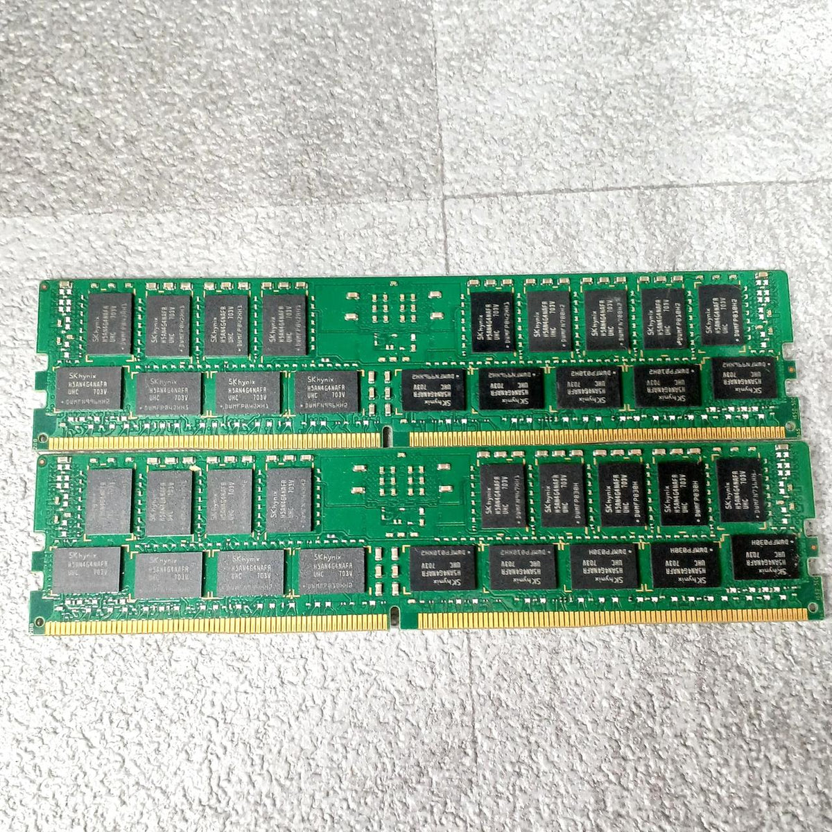 [JUNK] SKHYNIX Server Memory: HMA42GR7AFR4N-UH T2