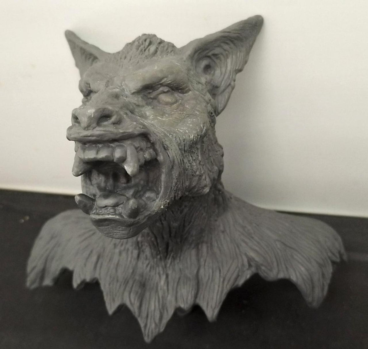 SCREAMIN Werewolf Screamin - Banzai Thrifting | BanzaiHobby