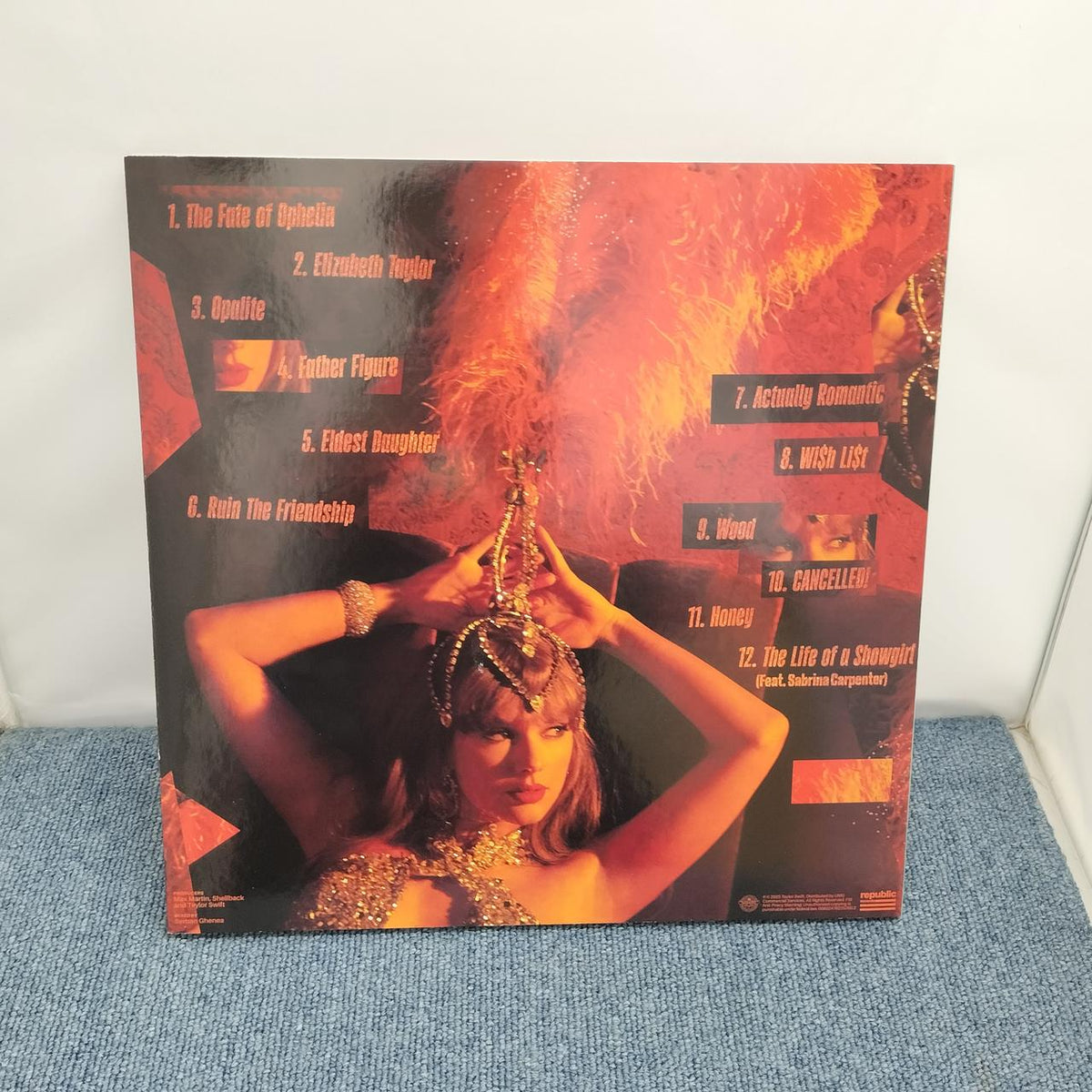 REPUBLIC RECORDS Western Music THE LIFE OF A SHOWGIRL Taylor Su
