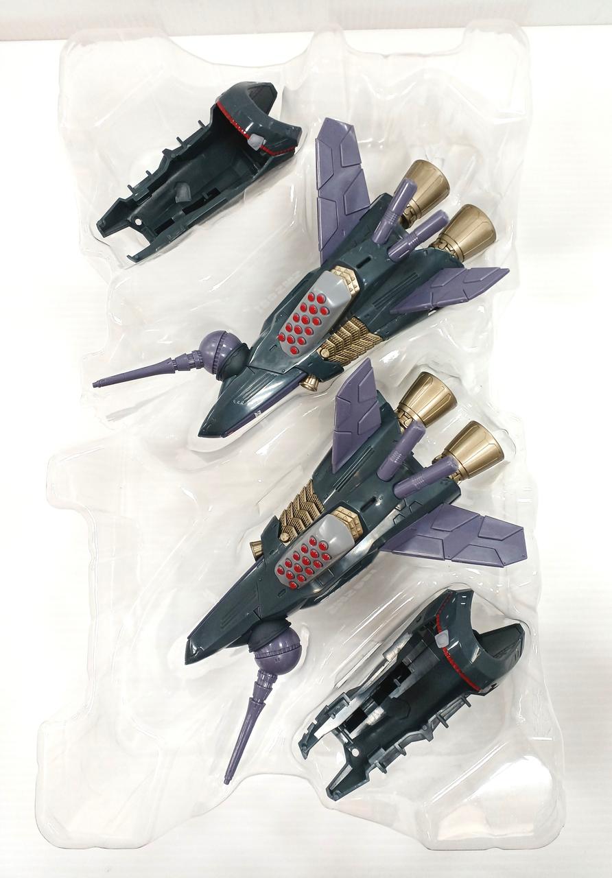 BANDAI DX Chogokin VF-25S Armored Messiah Valkyrie (Ozma Lee's Unit)