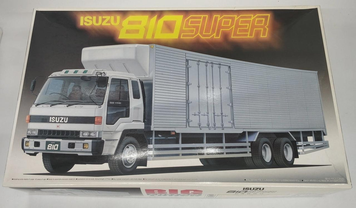 Aoshima Bunka Kyozai Co., Ltd. Plastic Model Isuzu 810 Super Cooler Truck