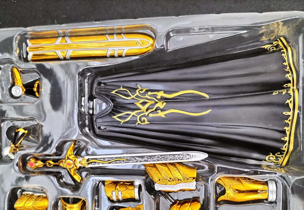 BANDAI Chogokin GE-05 Garo Clothing Transformation Series