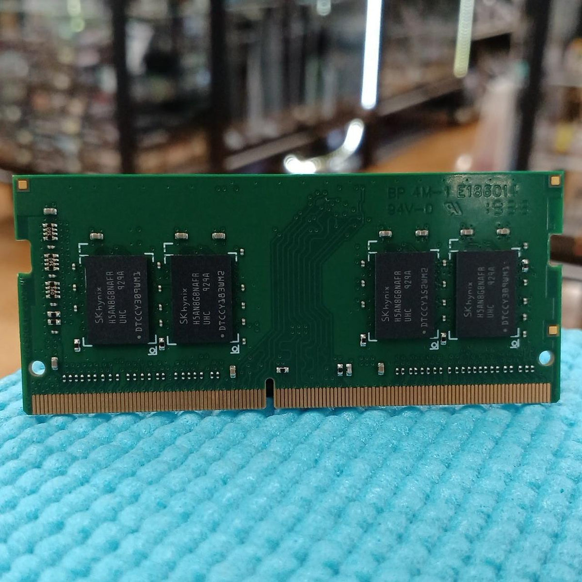 ADATA Laptop Memory AO1P24HC8T1-BSFS