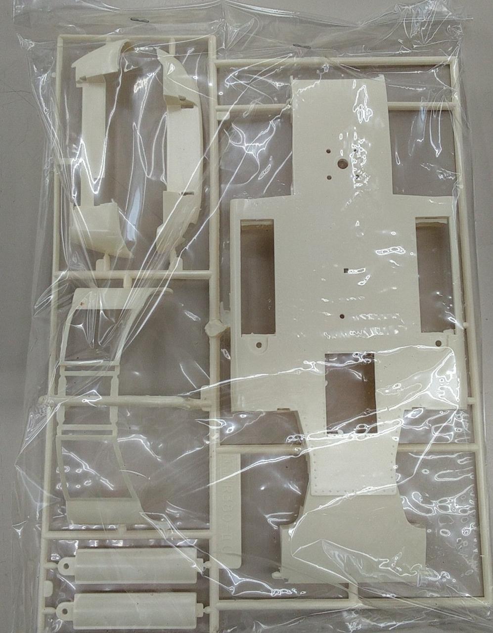 OTAKI Plastic Model R-380-2
