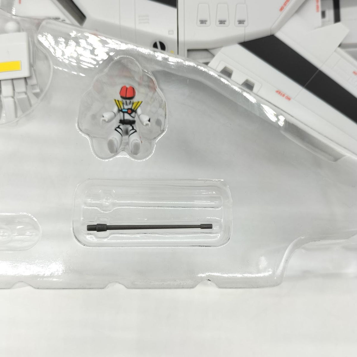 Bandai DX Chogokin VF-1S Valkyrie (Unit by Teru Ichijo)