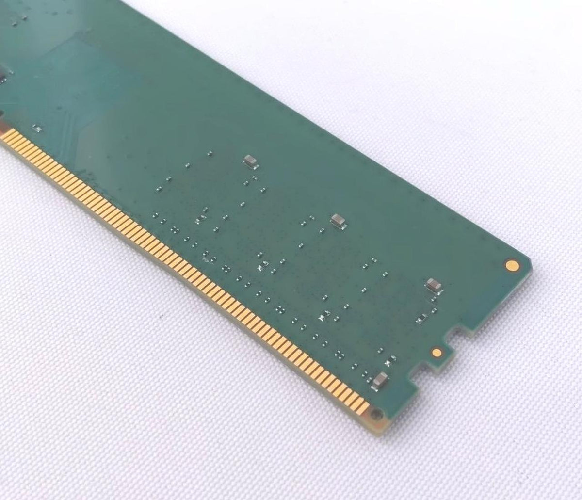 CRUCIAL Desktop Memory: DDR4 16GB