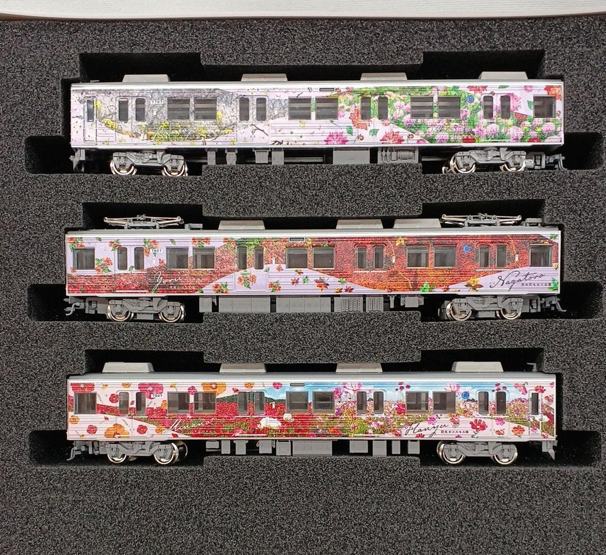 GREENMAX N Gauge 50847 Chichibu Railway 7500 Series Wrapping Train Coloring Included