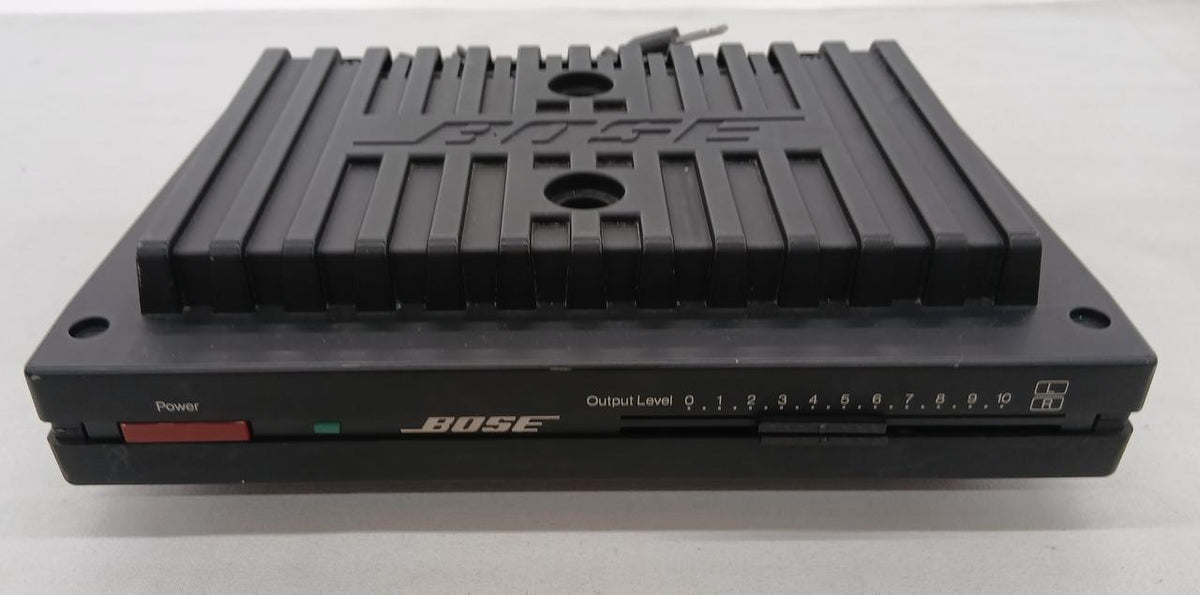 BOSE Power Amplifier 1705II.