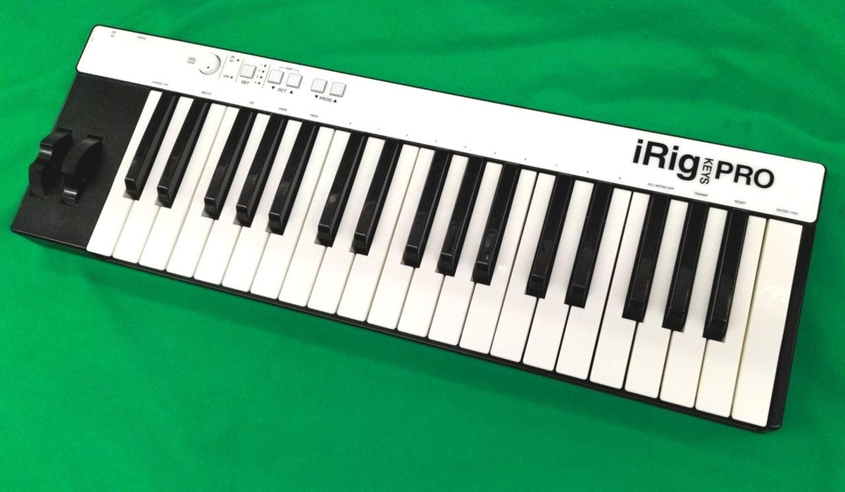 IK MULTIMEDIA MIDI Keyboard IRIG KEYS PRO