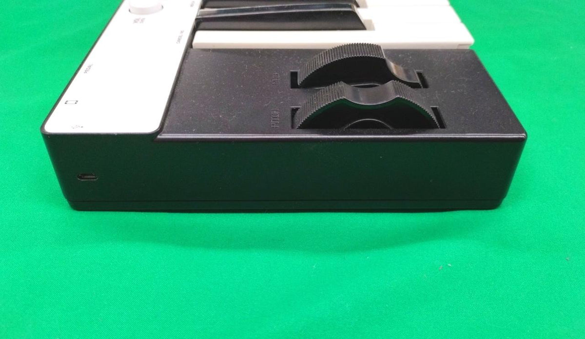 IK MULTIMEDIA MIDI Keyboard IRIG KEYS PRO