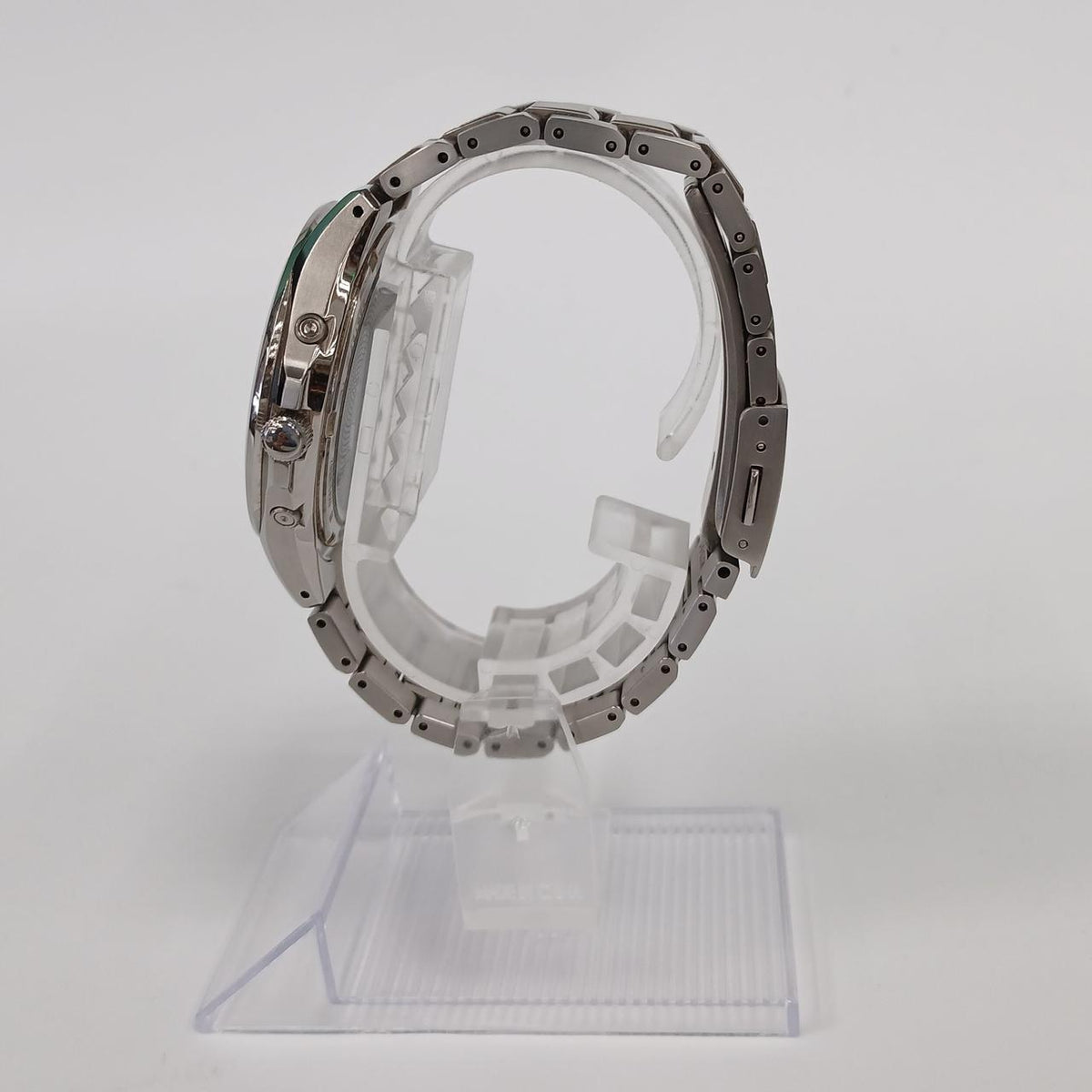 SEIKO Solar Radio-Controlled Wristwatch 7B24-0AX0
