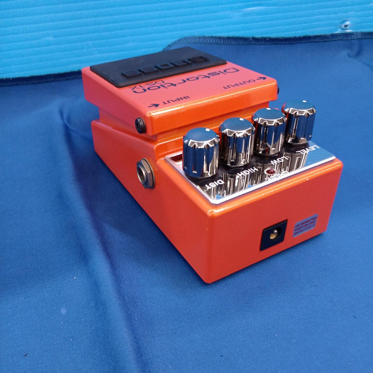BOSS Distortion DS-1X