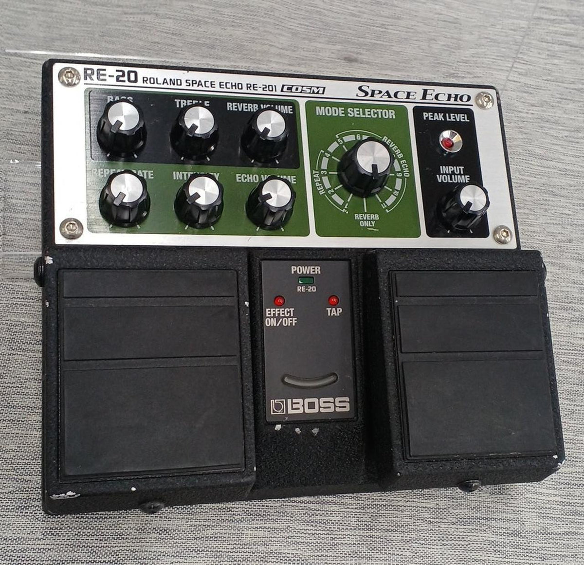 BOSS Space Echo RE-20