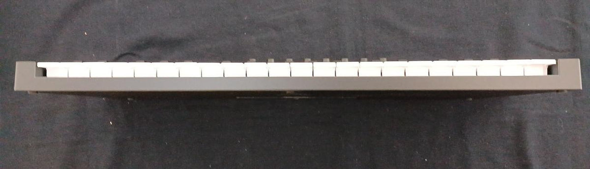 NOVATION MIDI Keyboard LAUNCHKEY MINI 37 MK4