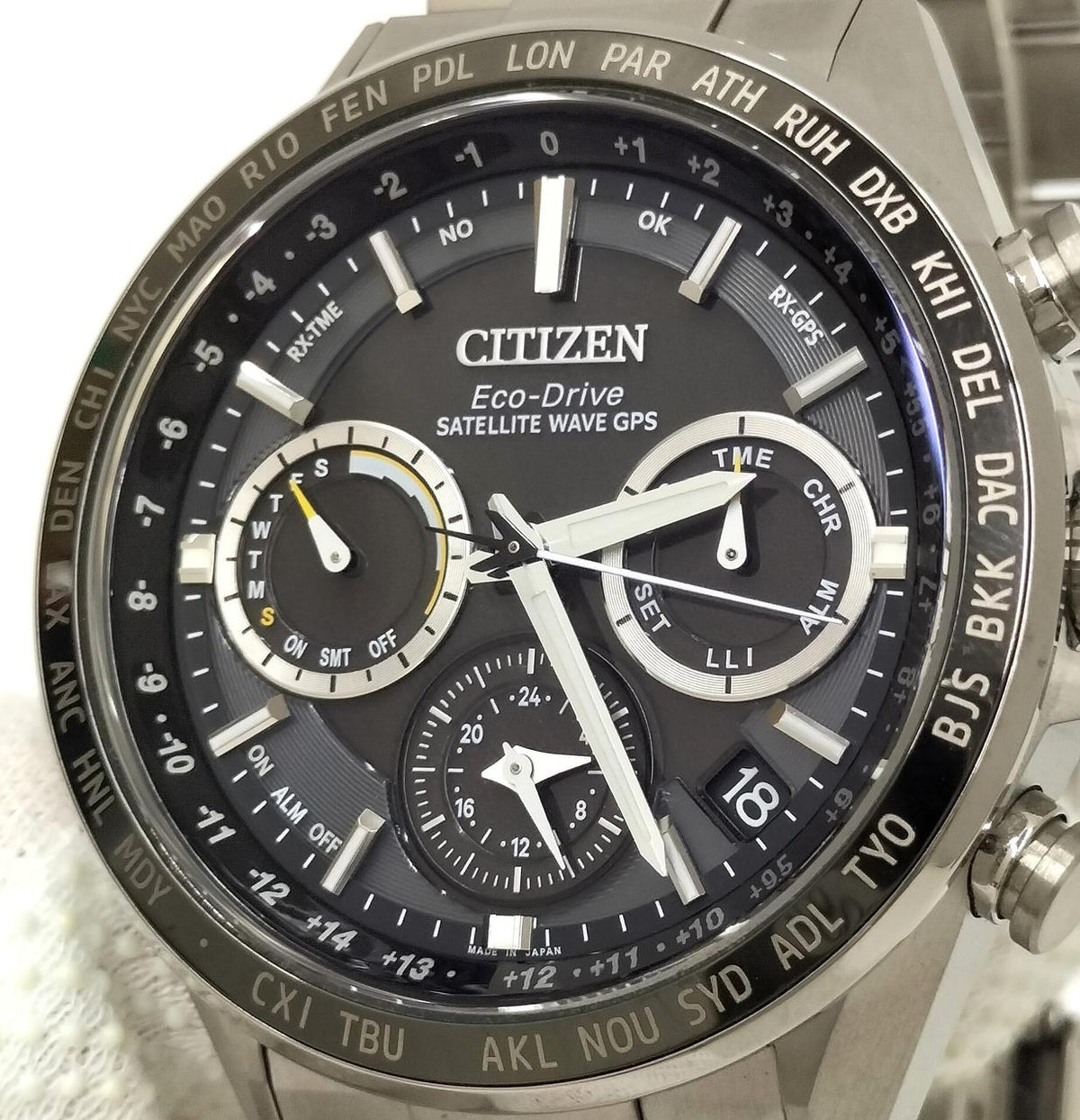 CITIZEN Atessa Eco-Drive CC4015-51E