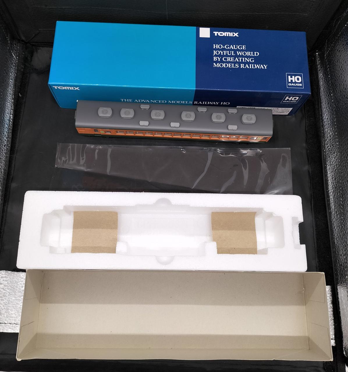 TOMIX Salo 110 Series Shonan Color HO-306