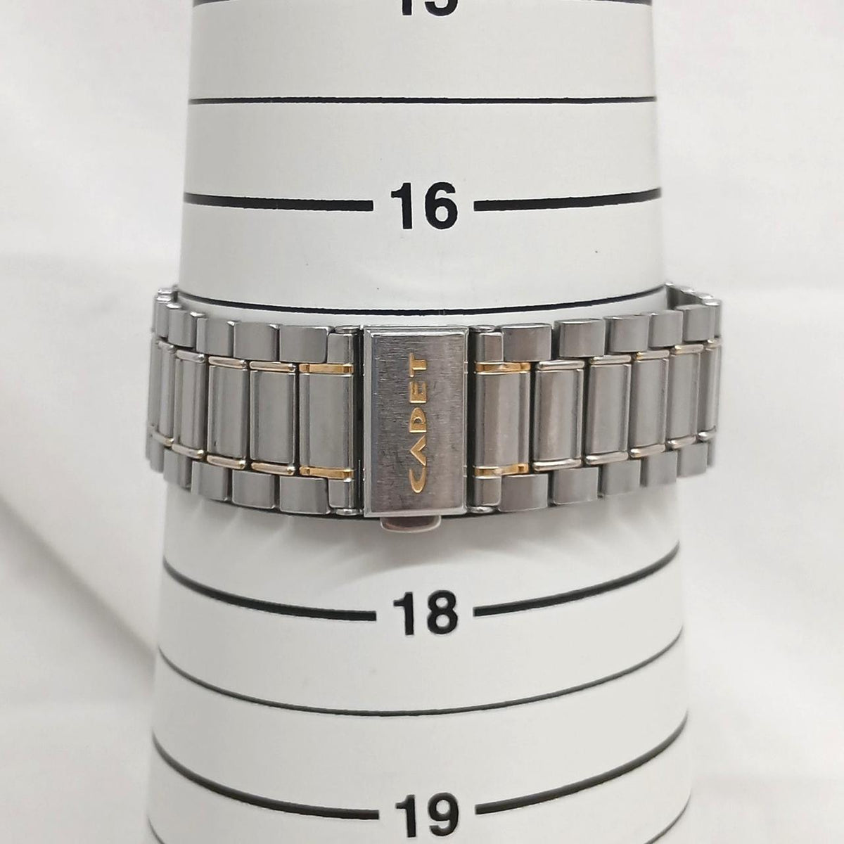 SEIKO Quartz Analog Wristwatch 5P31-6C40