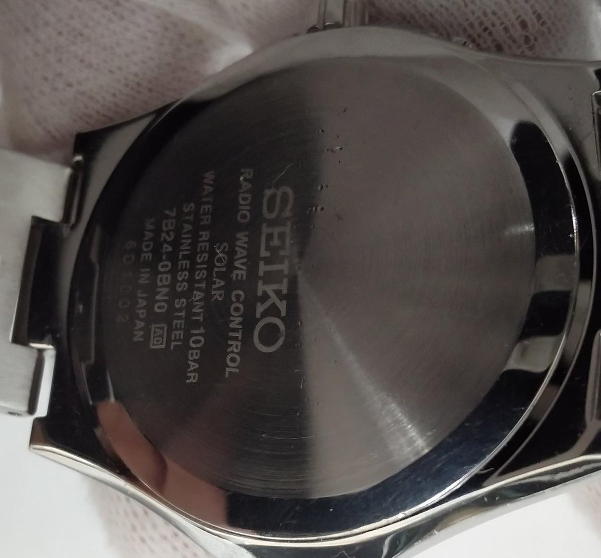 SEIKO Solar Wristwatch 7B24-0BN0