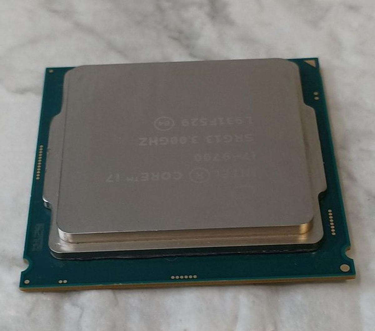INTEL CPU COREI7-9700