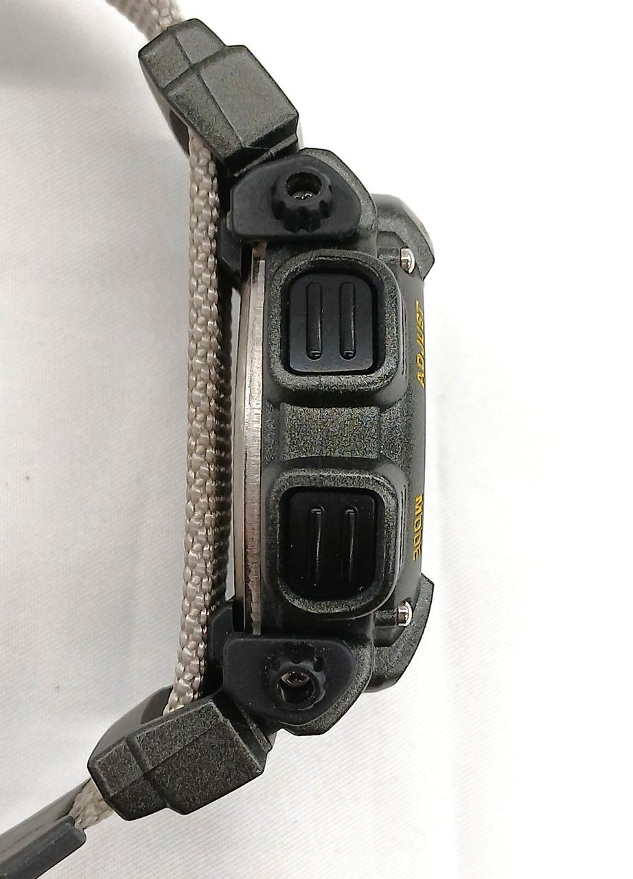 CASIO G-SHOCK DW-9000
