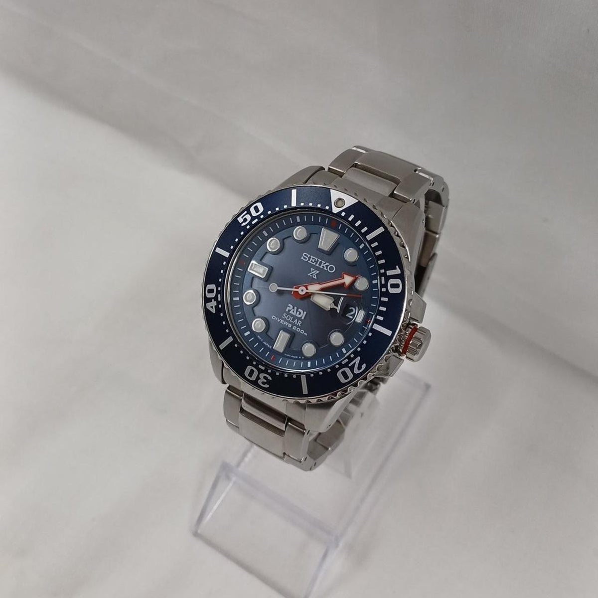 SEIKO Solar Divers V157-0DF0
