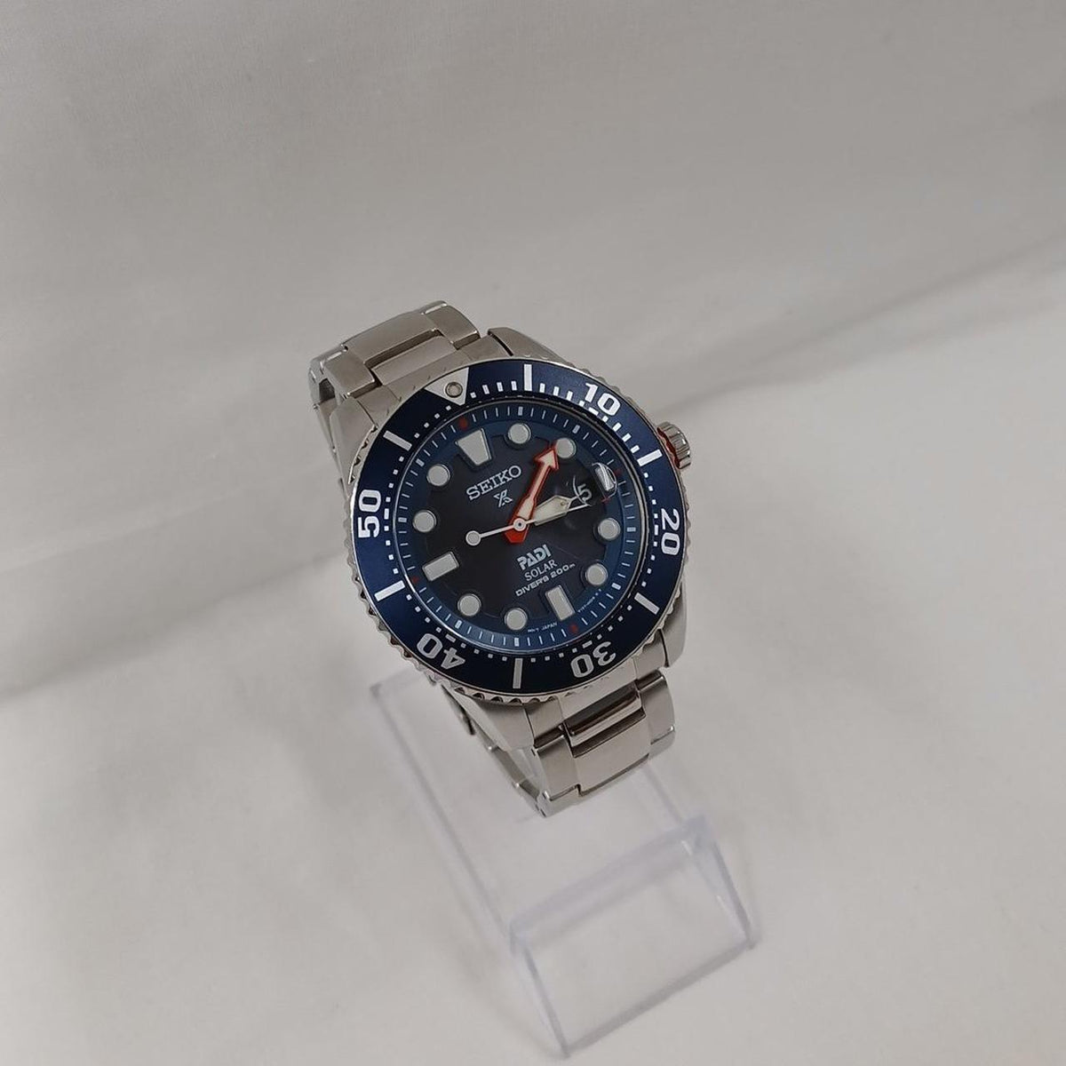 SEIKO Solar Divers V157-0DF0