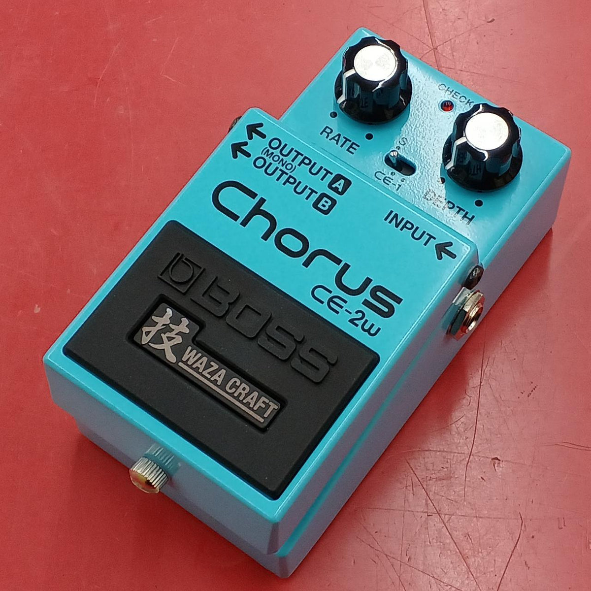 BOSE Chorus CE-2W