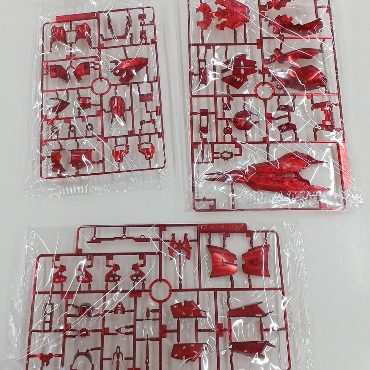 BANDAI Gundam RG MSN-04FF Sazabi Mechanical Core Plating