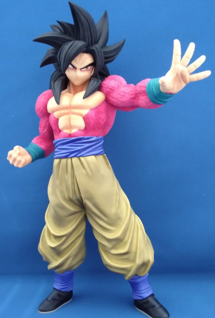 BANDAI SPIRITS Super Saiyan 4 Goku (3) Ichiban Kuji Prize B