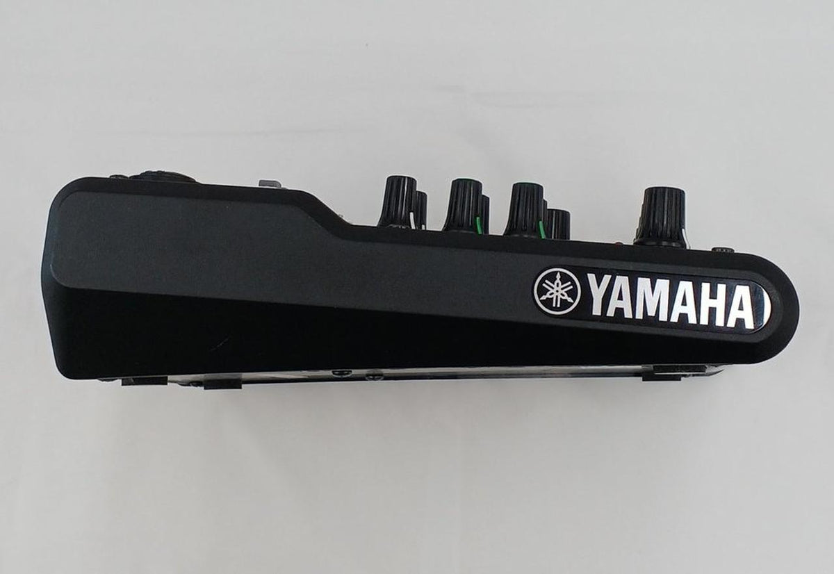 YAMAHA Mixer MG06